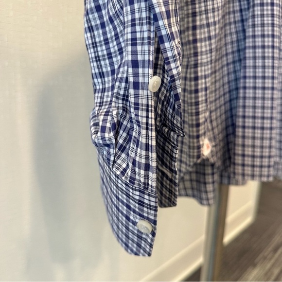 Isaia Dress Shirt - Picture 7 of 9